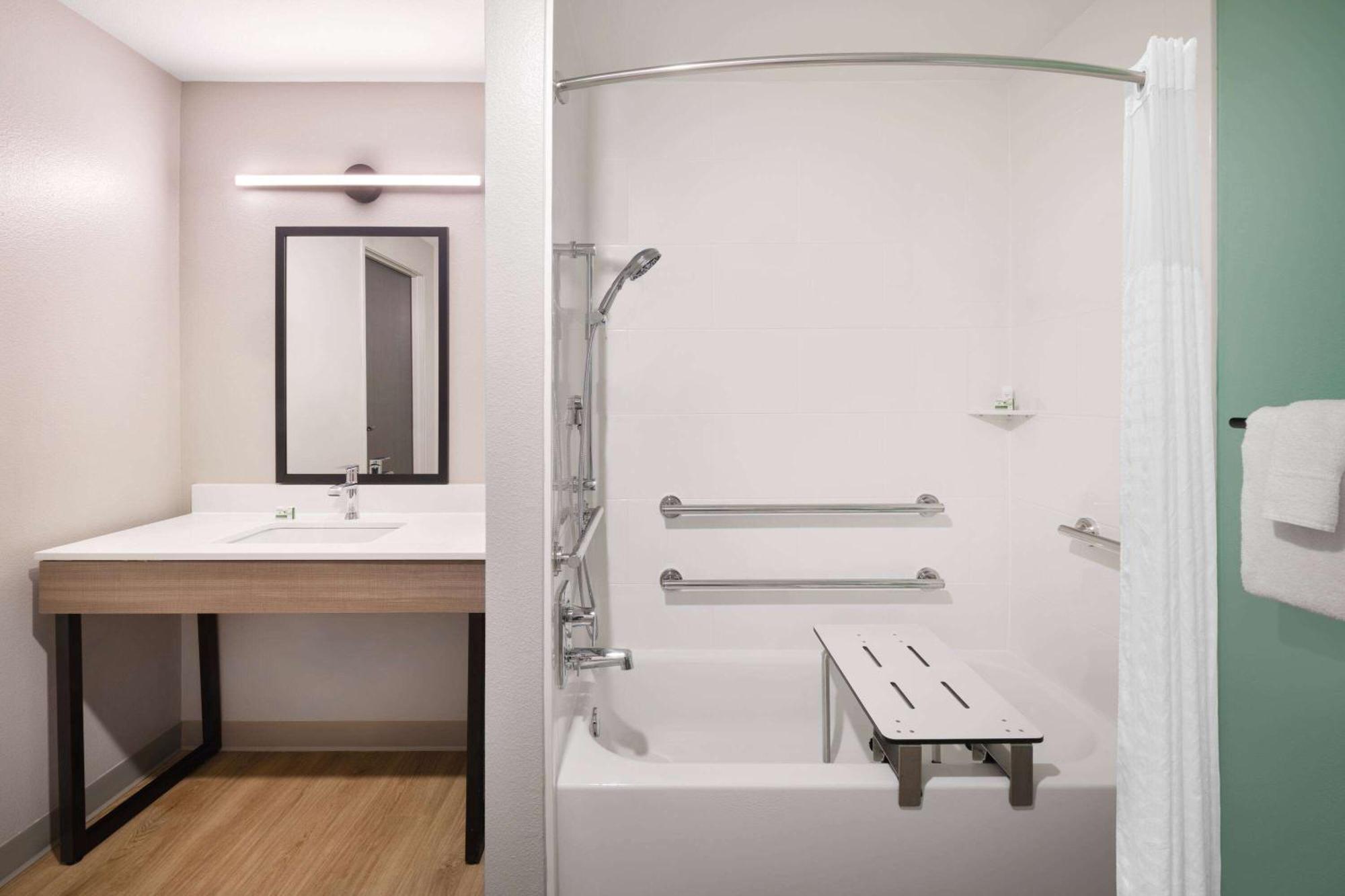 Echo Suites Extended Stay By Wyndham Richmond West Innsbrook Bagian luar foto