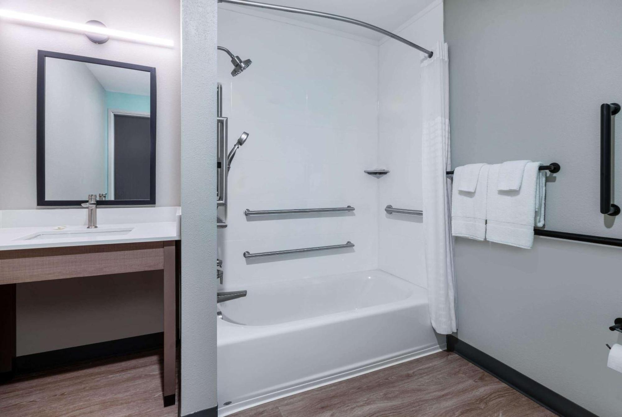 Echo Suites Extended Stay By Wyndham Richmond West Innsbrook Bagian luar foto